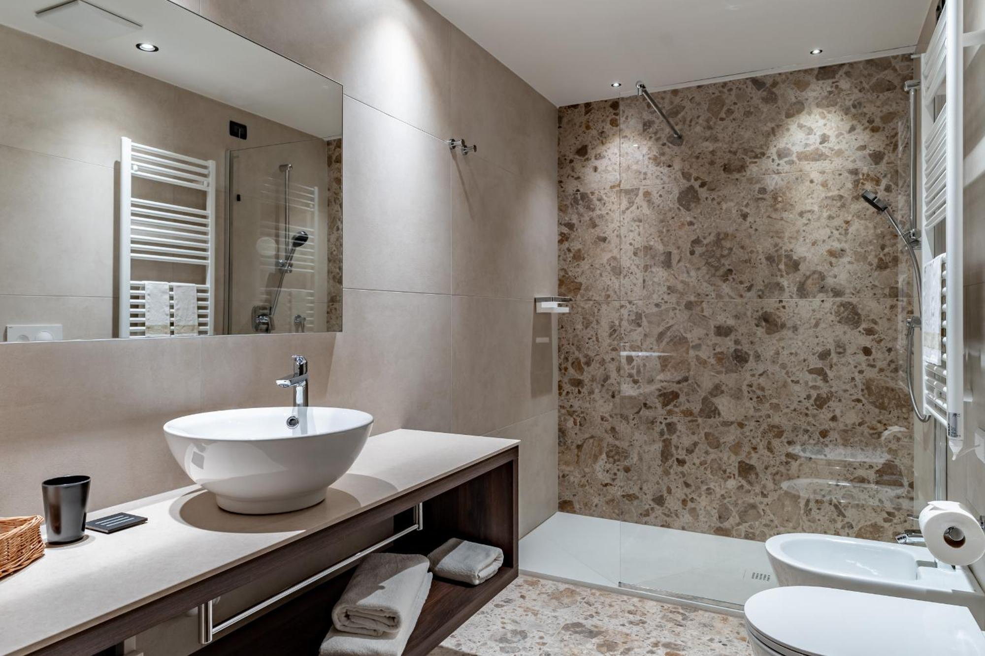 Hotel Ariston Levico Terme Exterior foto